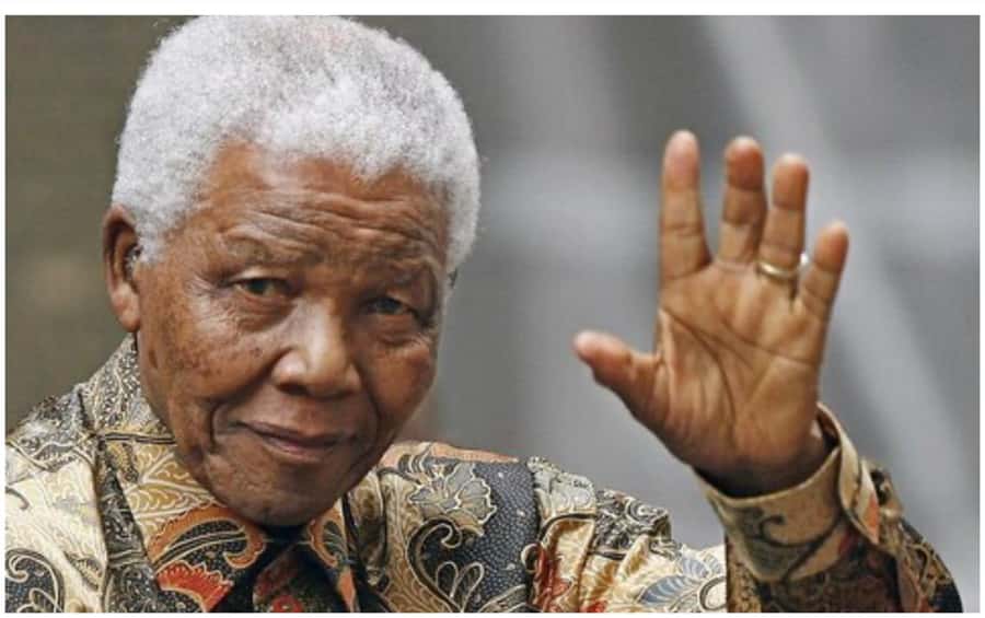 Cape Town: Robben Island Tour Tickets and V&A Waterfront - Spending time at the V&A Waterfront