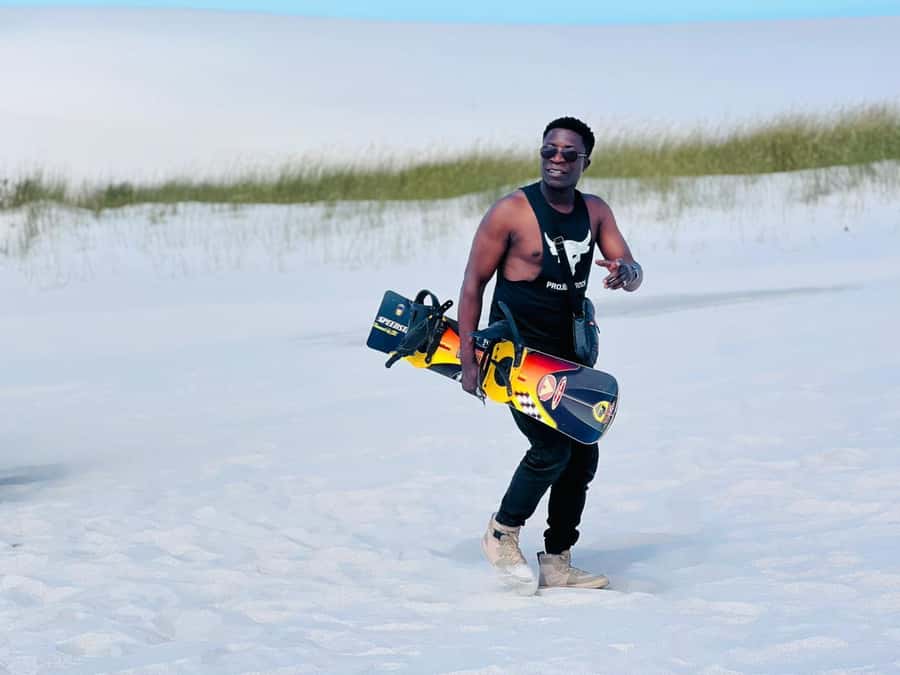 Cape Town: Sand Dunes 4x4 Sandboarding Tour - The 4x4 ride to the highest point