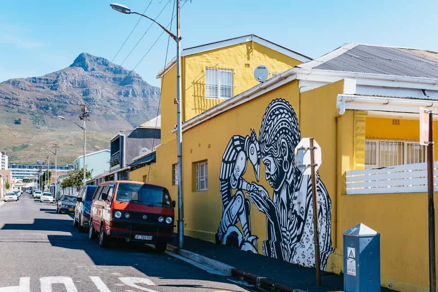 Cape Town Street Art Walking tour - Following Sheldon through the Cape Town CBD