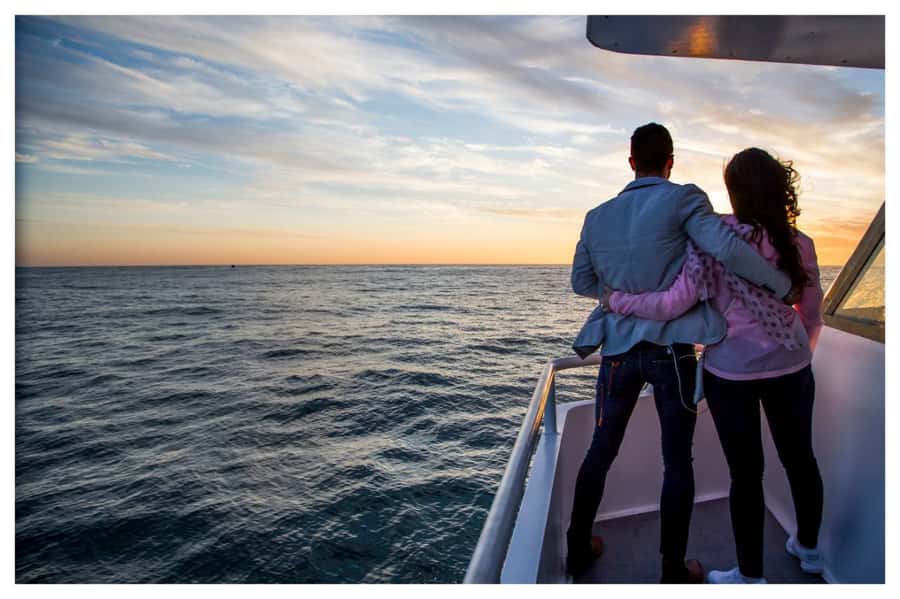 Cape Town: Sunset Champagne Cruise - Finding Shop 5 at the V&A Waterfront