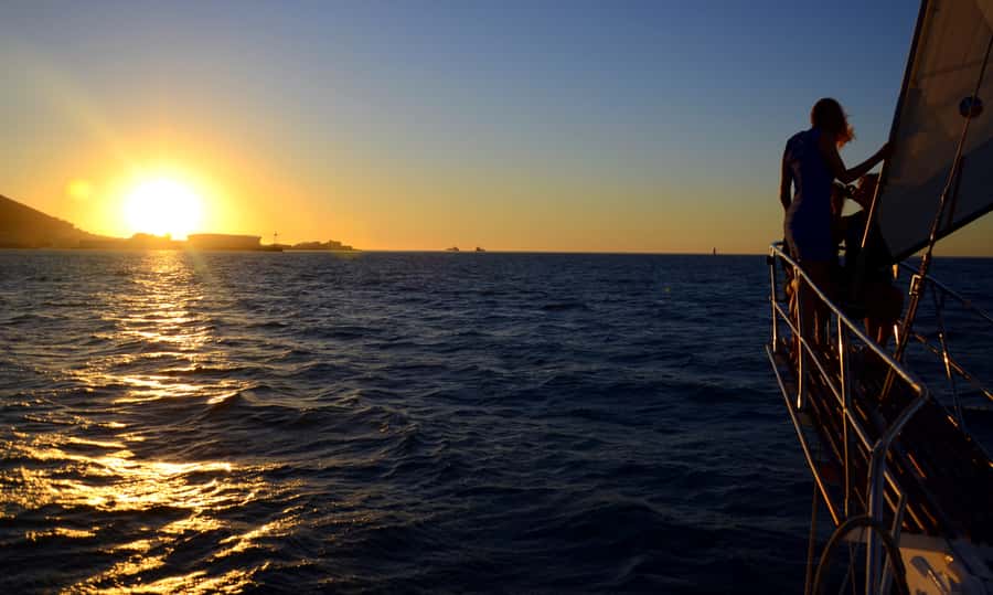 Cape Town: Sunset Champagne Cruise - When the weather changes the plan