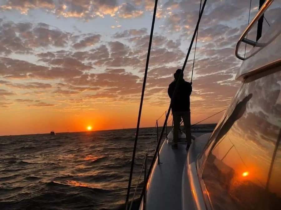 Cape Town: Sunset Champagne Cruise - Who should book this Cape Town cruise