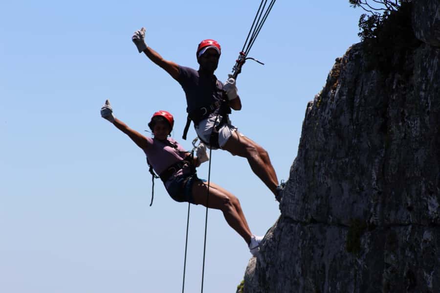 Cape Town: Table Mountain Abseiling Experience - A 112-metre drop from Table Mountain