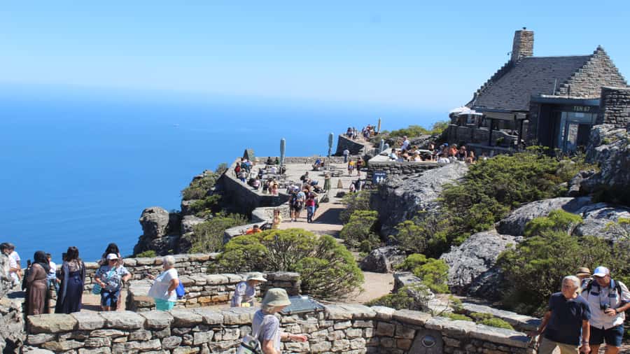 Cape Town:- Table Mountain including Hotel Transfer - My verdict: book for ease, not for a long mountain day