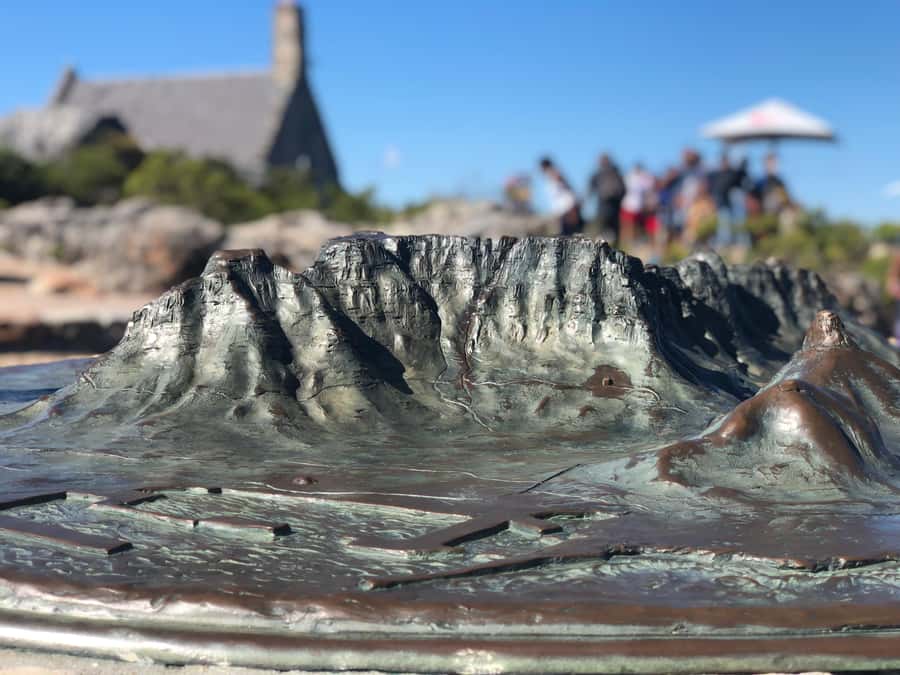 Cape Town: Table Mountain, Penguins & Cape Point Shared Tour - One day, two oceanside faces of Cape Town