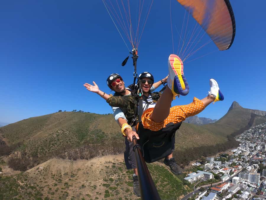 Cape Town: Tandem Paragliding Flight with the Experts - Is $101 a fair price?