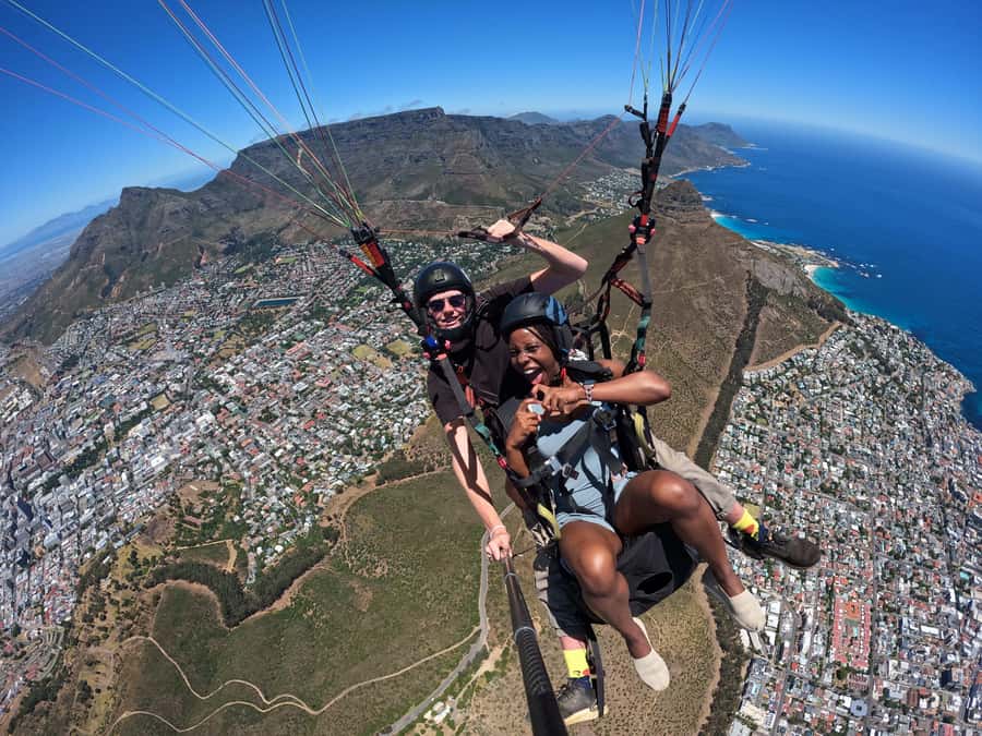 Cape Town: Tandem Paragliding with views of Table Mountain - Should you book AirVentures Paragliding?