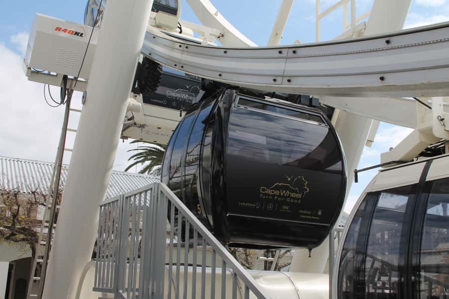 Cape Town: The Cape Wheel Ticket - Four revolutions and changing viewpoints