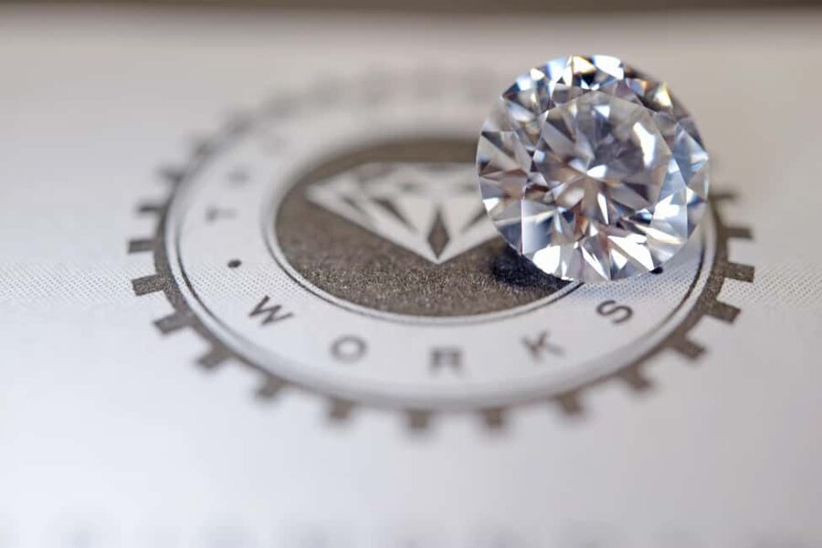 Cape Town: The Diamond Works Institute Sparkling Tour - The Tanzanite polishing boutique
