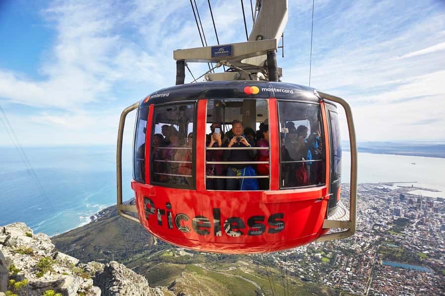Cape Town Tour: Table Mountain, Penguins & Cape Point+Pickup - Simon’s Town is more than a lunch break