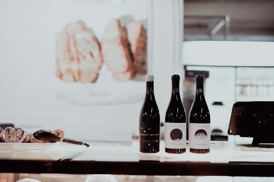 Cape Town: Urban Winery Cellar Tour & Tastings - Staying at the wine bar after the tour
