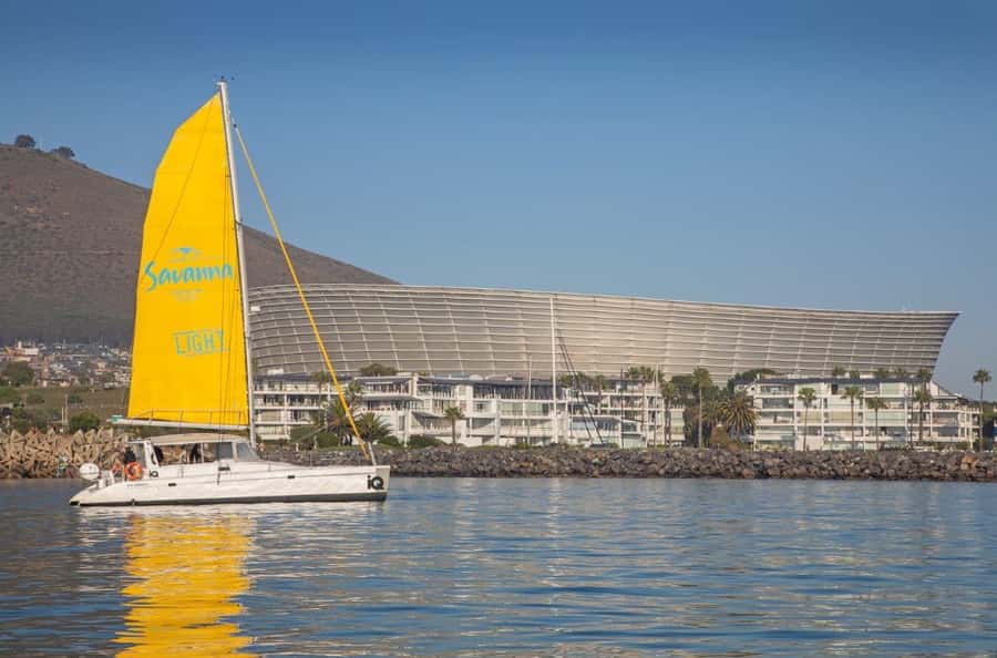 Cape Town: V&A Waterfront Gin Voyage Cruise - Music, photos, and the mood on board