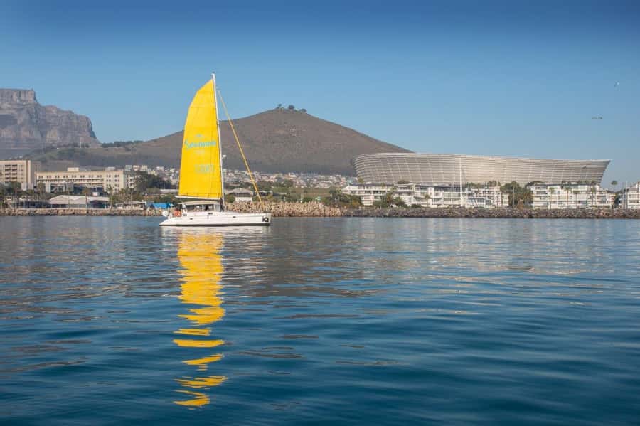 Cape Town: V&A Waterfront Gin Voyage Cruise - Why weather matters more than the calendar