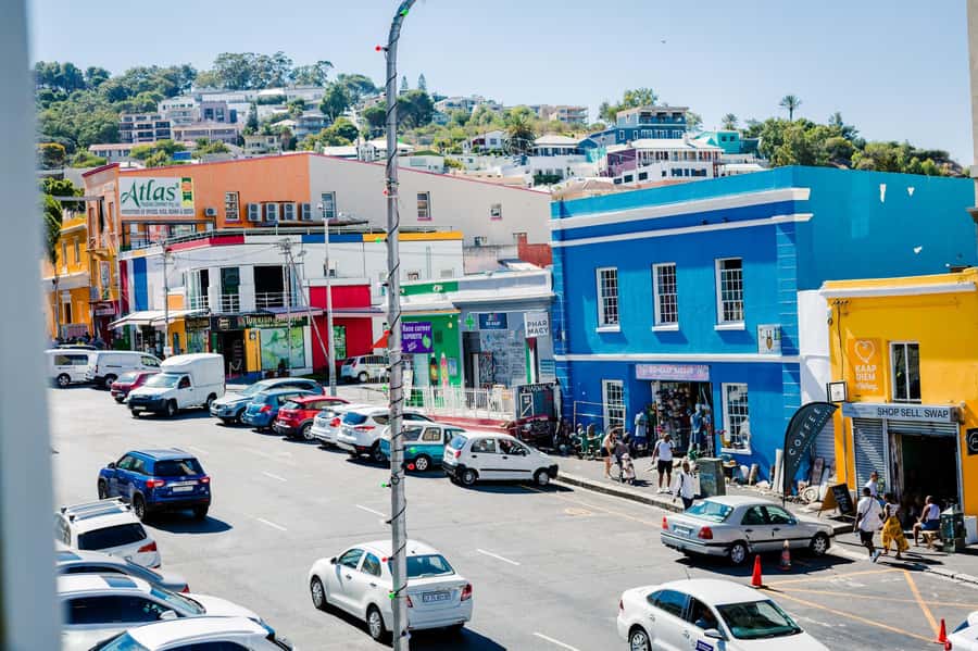Cape Town Walking Tour: Bo-Kaap & City Highlights - Starting with coffee at Truth Coffee Roasting