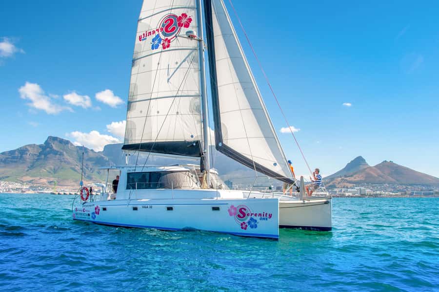 Cape Town Waterfront and Bay: Sailing Trip - The crew makes a short trip feel worthwhile
