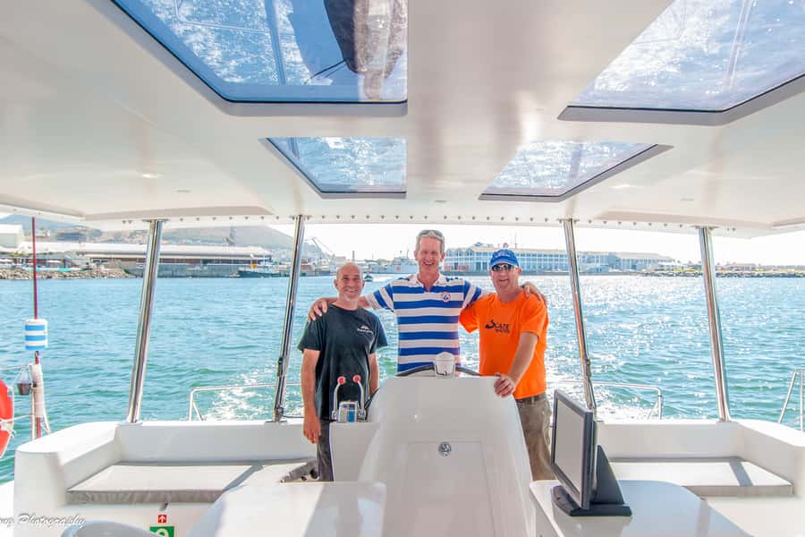 Cape Town Waterfront and Bay: Sailing Trip - What the first minutes on the water feel like