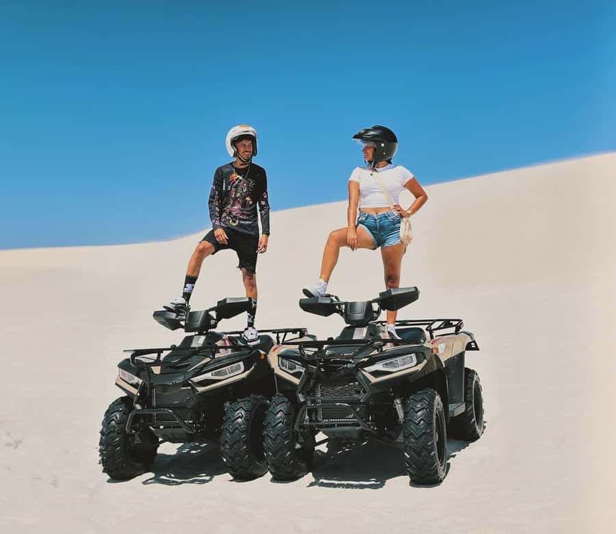 Cape Town: WILDX Atlantis Quad Dune Adventure and Photo Stop - How the guides shape the experience