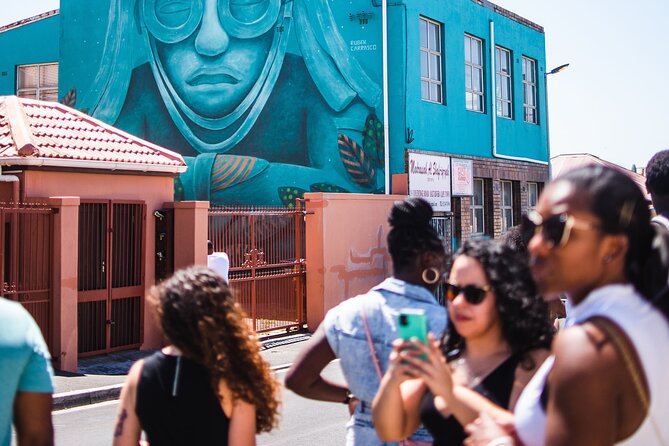 Cape Town: Woodstock Street Art & Culture Tour - Meeting local artists and understanding the work
