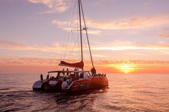 Catamaran Sunset Champagne Cruise Cape Town - Leaving the V&A Waterfront at 5 pm