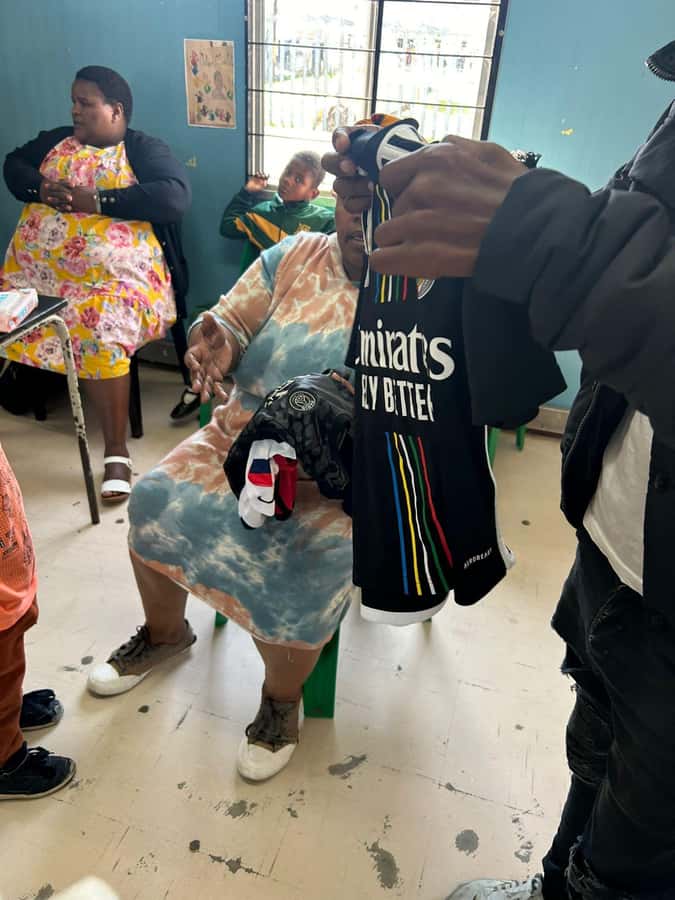 Chameleon Tour – An Authentic Township Cultural Experience - Walking through homes, schools, and local businesses