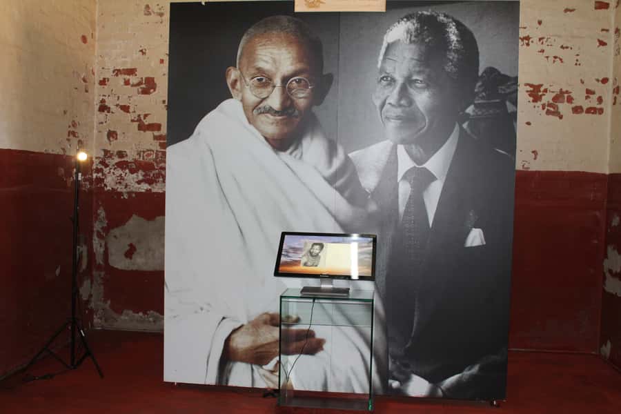 Constitutional Hill & Apartheid Museum Half Day Tour - Starting at Constitutional Hill for one focused hour