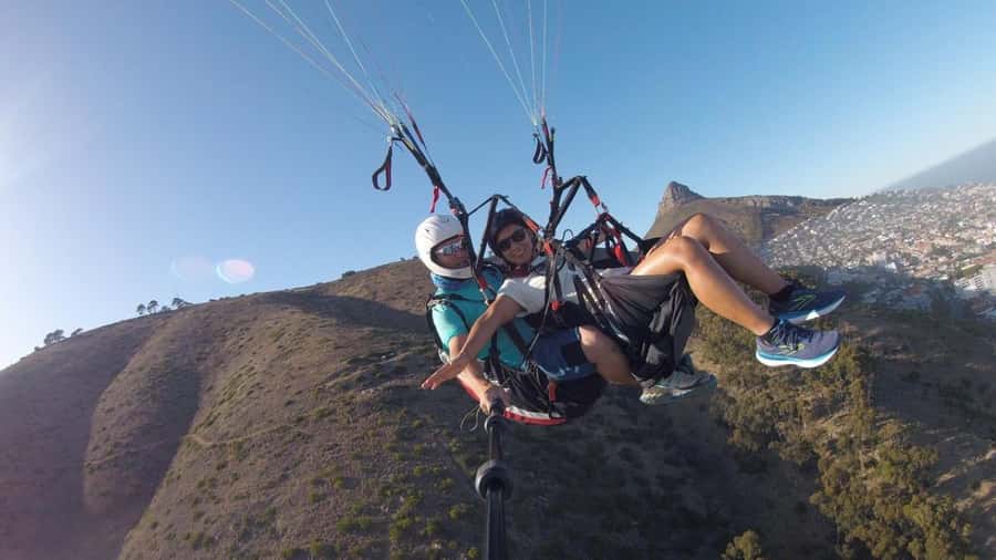 Discover Cape Town Tandem Paragliding - Signal Hill and the fifteen-minute flight