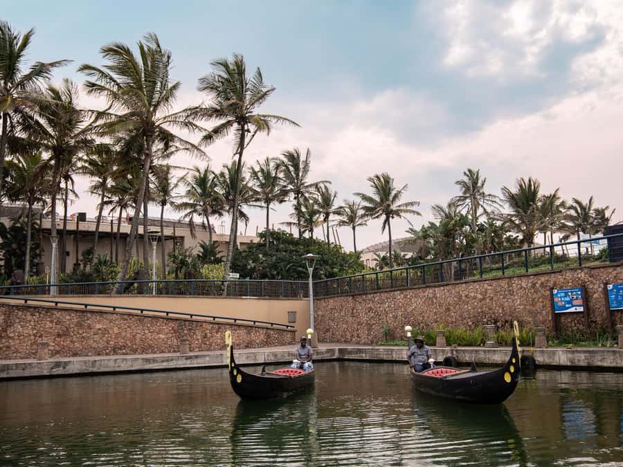 Durban: Gondola Ride - Meeting at 39 Timeball Boulevard