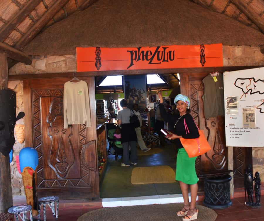 Durban: Phezulu Cultural Village & Reptile Park Tour - Crocodiles, anacondas, and Cleo the python