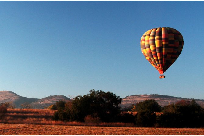 Early Morning Balloon Safari with Breakfast from Magaliesburg - The landing, toast, and breakfast that follow