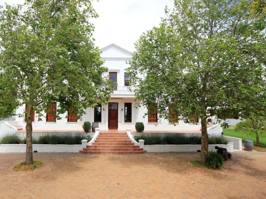 From Cape Town: Stellenbosch Four Estate Full-Day Wine Tour - Four estates give you more than one view of Stellenbosch