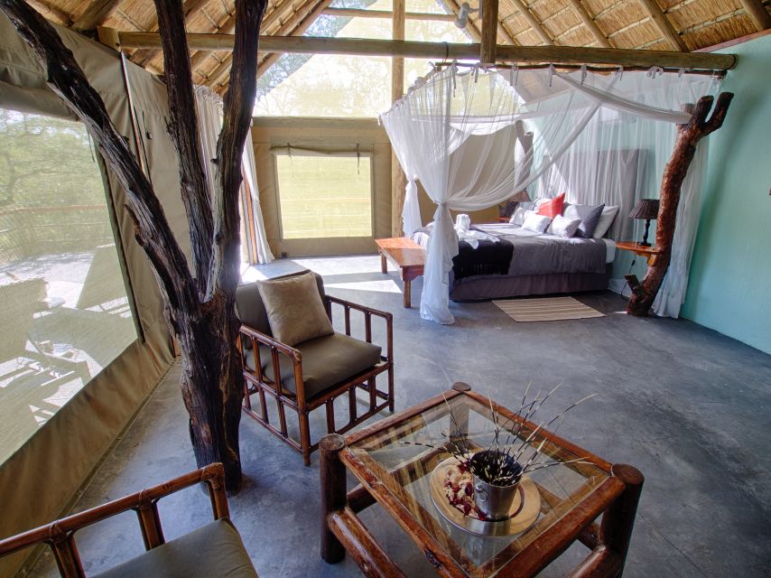 From Johannesburg: Kruger National Park 4-Day Luxury Safari - Day 4: A short walk and the Three Rondawels