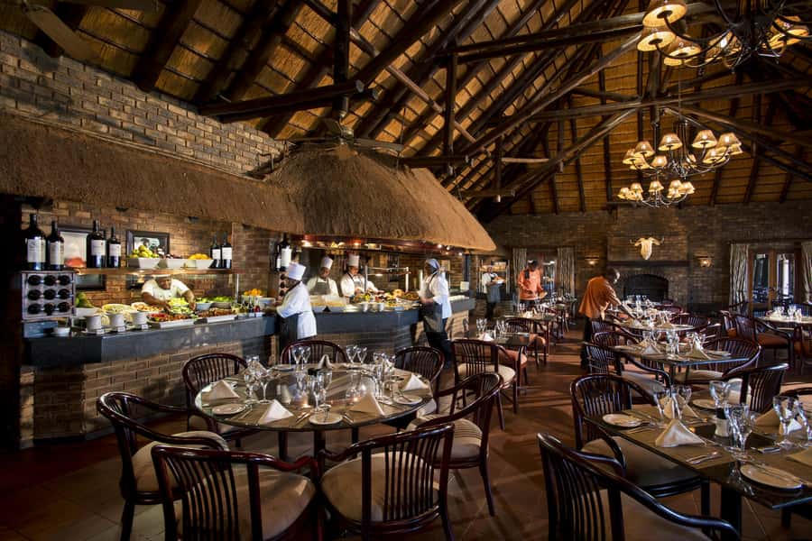 From Johannesburg: Pilanesberg Wildlife Safari - Lunch breaks up the wildlife day