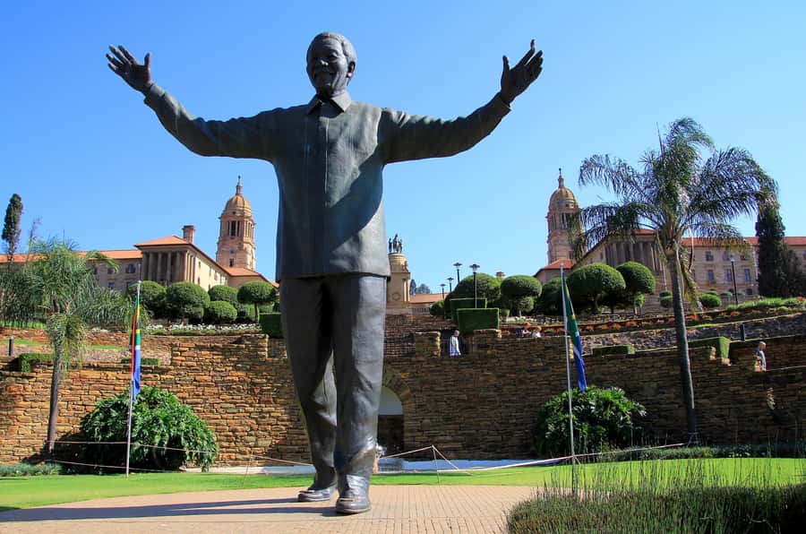 From Johannesburg: Pretoria Guided City Tour - The Drive from Johannesburg to Pretoria