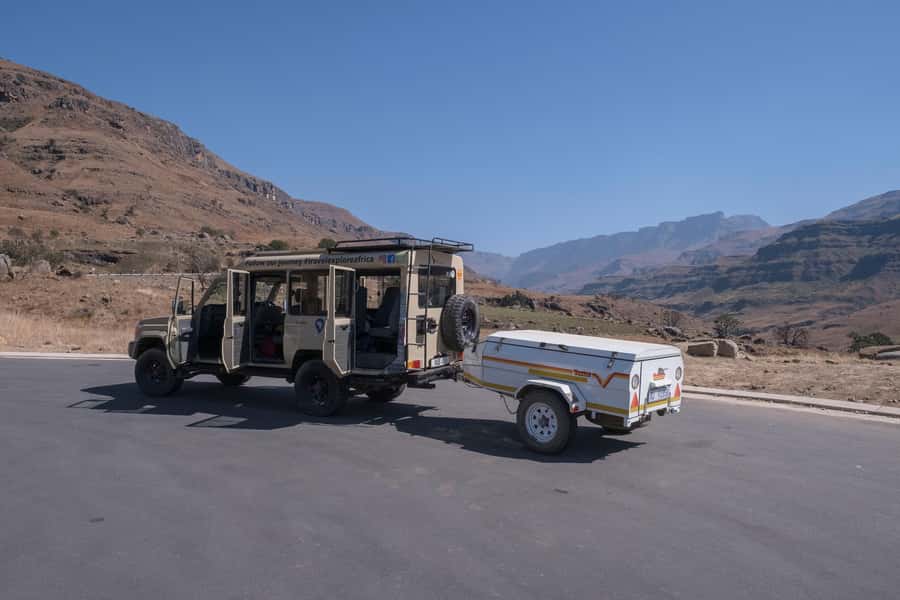 From Underberg: 4x4 Sani Pass Tour and Basotho Village Visit - The descent back to Underberg or Himeville