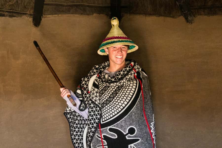 From Underberg: Sani Pass Day Tour and Basotho Village Visit - A Basotho home and freshly baked bread