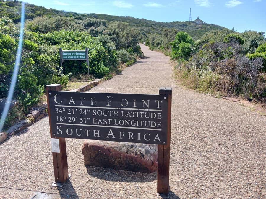 Full Day - Cape Point and Penguins Plus Table Mountain - Starting in Bo-Kaap with Cape Malay flavor