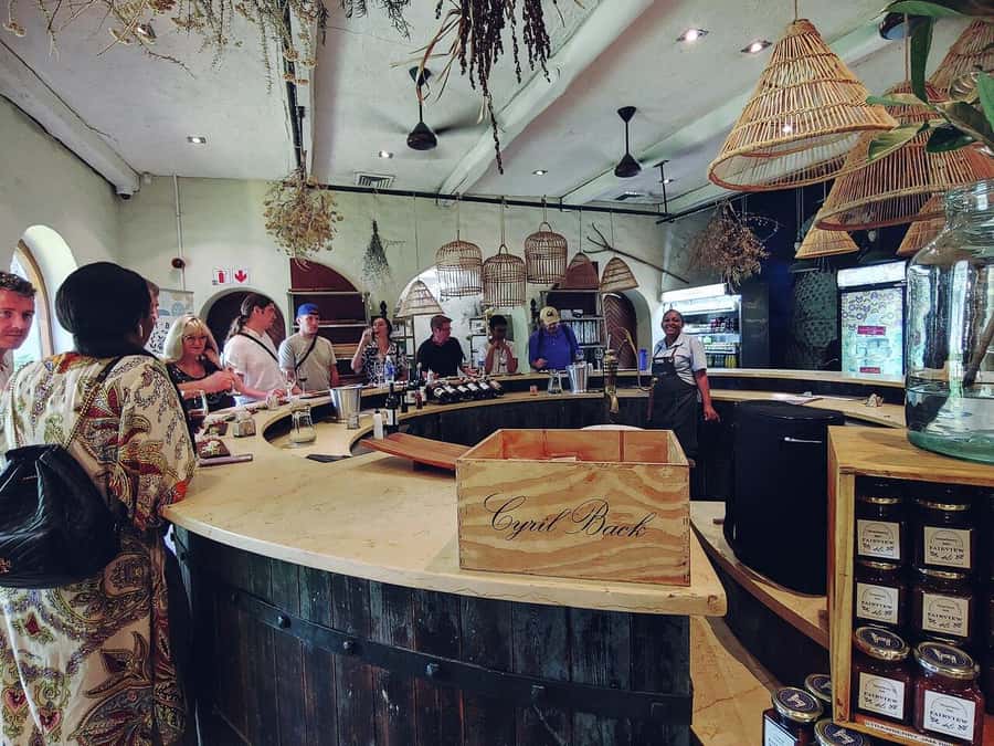 Full Day Cape Winelands Tour: Franschhoek & Stellenbosch - Leaving Cape Town for the Winelands