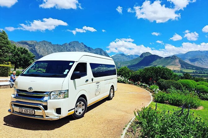 Full Day Small Group Wine Tour Cape Town and Stellenbosch - Lovane pairs handmade chocolate with wine