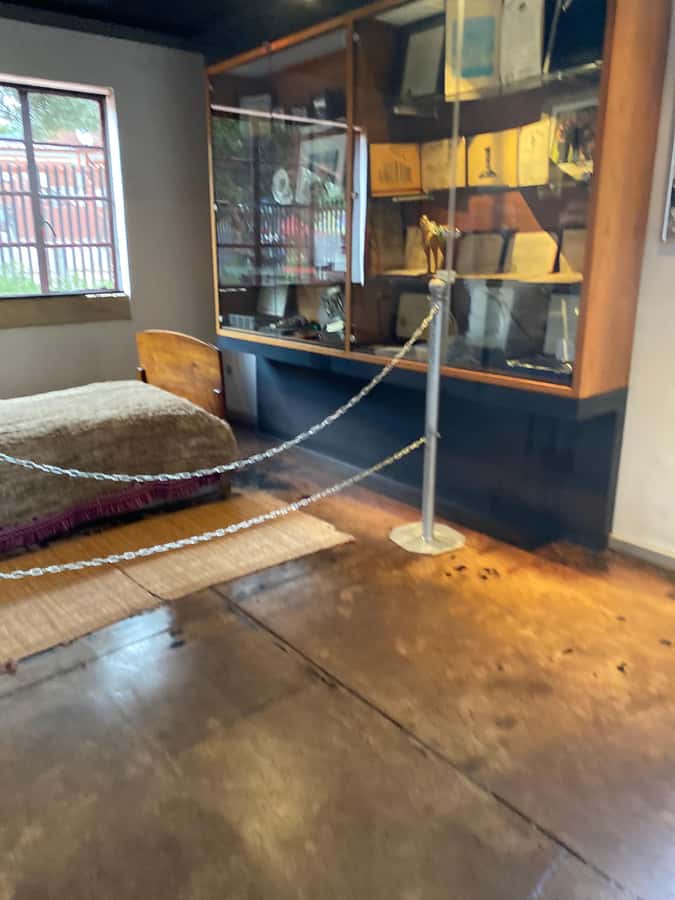 full day tour Johannesburg et soweto township - The Apartheid Museum deserves the longest visit