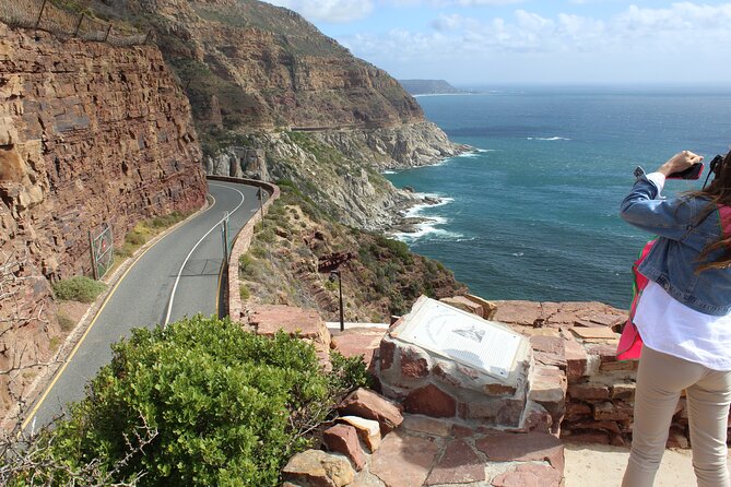 Full-Day Tour to Cape Point and Cape of Good Hope - The drive adds Cape Town context between the big stops