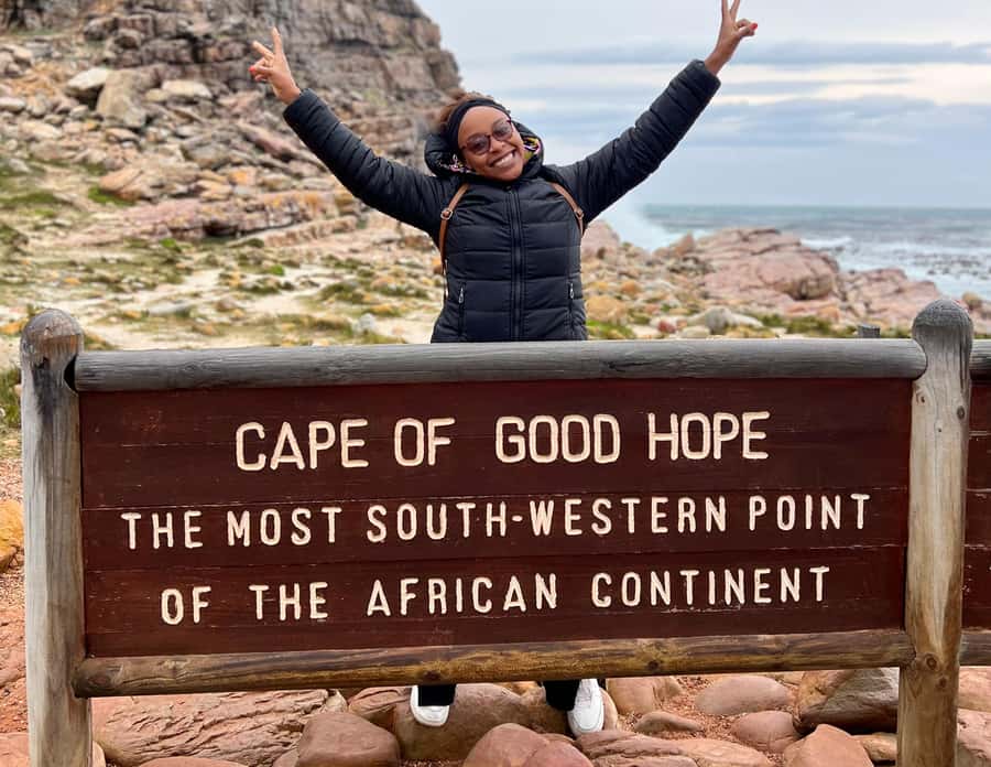 Fully Day Cape Of Good Hope, Penguins, Bo Kaap , Seals Tour - Camps Bay, Maiden’s Cove, and the Atlantic road