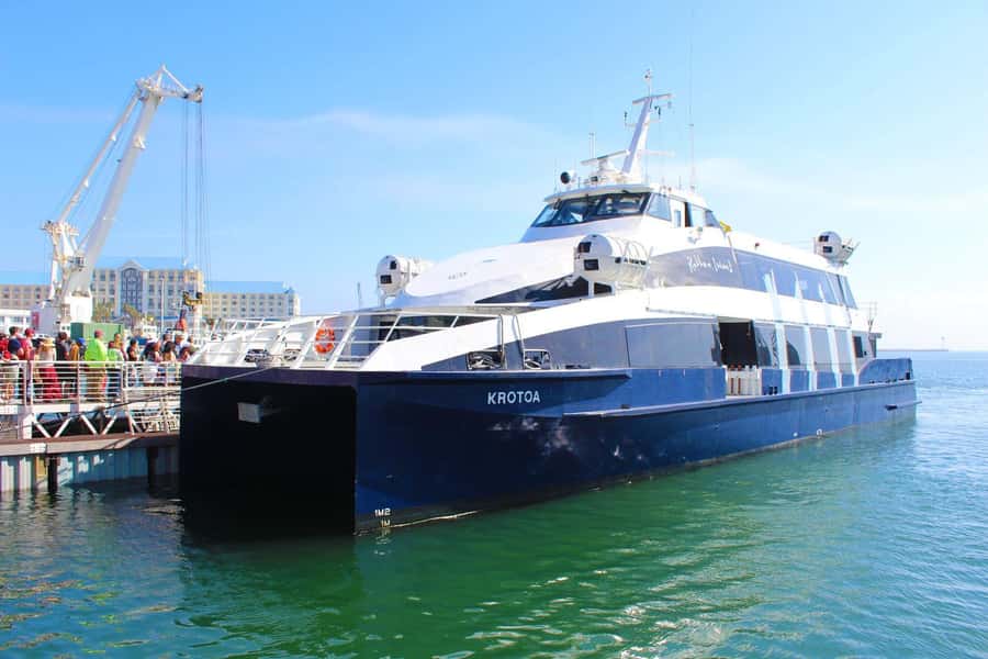 Half Day Robben Island including Tickets and Transfers Tour - The V&A Waterfront before and after the ferry