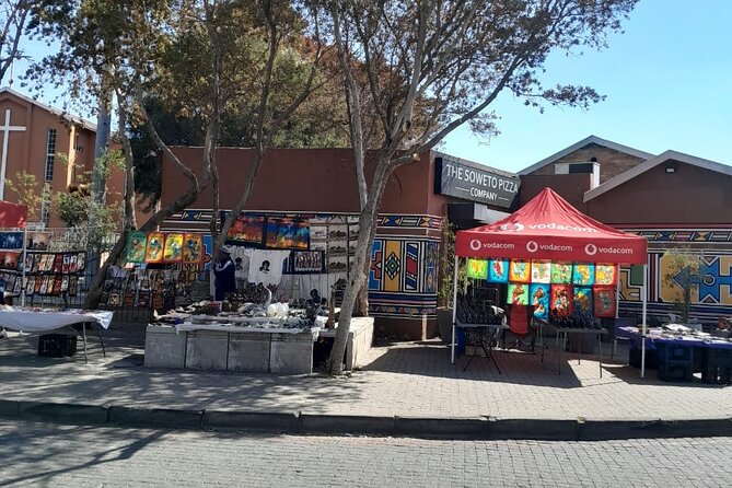 Half Day Soweto and Apartheid Museum Guided Tour - Orlando Towers and Soweto’s changing symbols