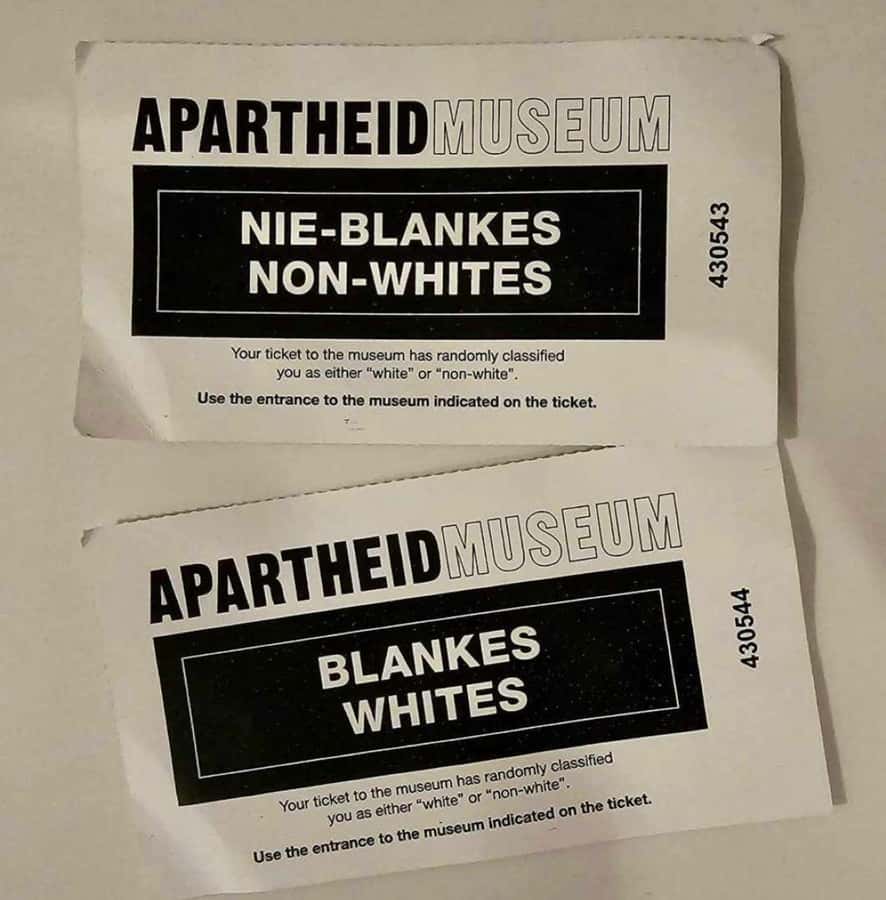 Half Day Soweto and Apartheid Museum Guided Tour - Lunch at Sakhumzi Restaurant