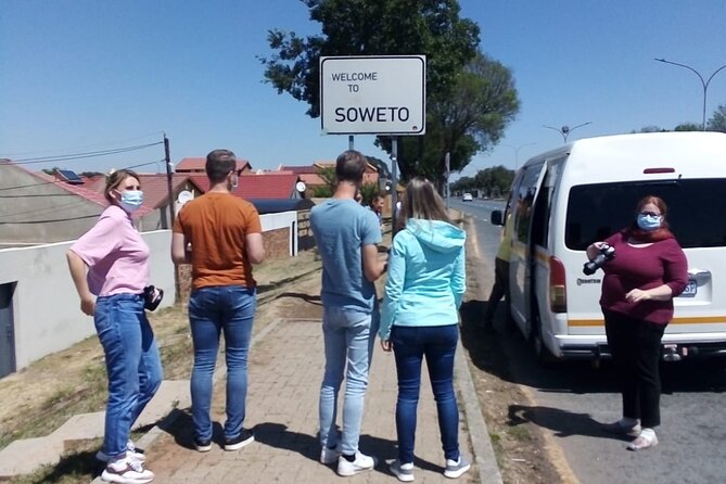 Half-Day Tour of Soweto Tour - Vilakazi Street and two famous former homes