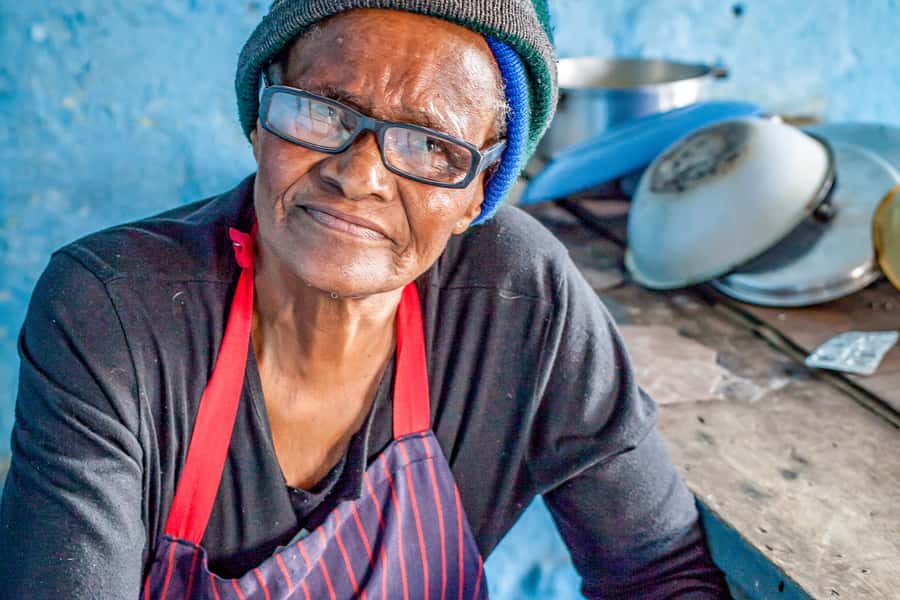 Half-Day Tour Through Cape Town's Townships - Bonteheuwel and the movement of families