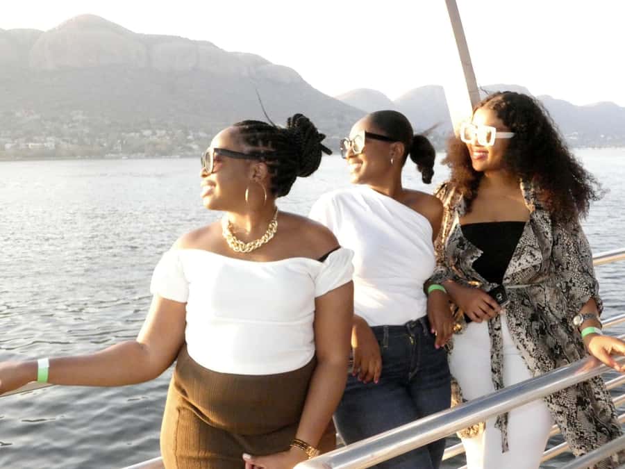 Hartbeespoort: 2-Hour Dam Cruise with South African Food - Key points to know before you book