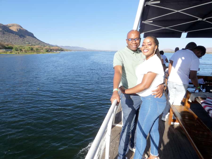 Hartbeespoort Dam: 1 Hour Cruise & Sunday Buffet Lunch - What you see from the boat