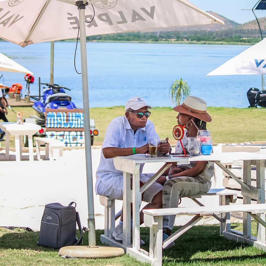 Hartbeespoort Dam: 1 Hour Cruise & Sunday Buffet Lunch - Price, cancellation, and weather plans
