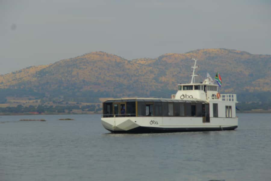 Hartbeespoort Dam: The Luxury Alba Boat Cruise with Food - Why the Alba works as a Hartbeespoort outing